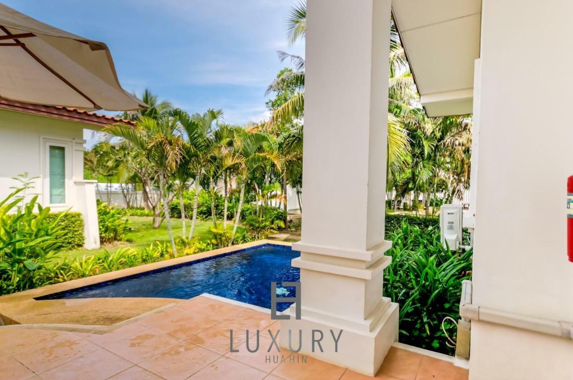 Bali Style 2 Bedroom Villa With Pool - B99 ホアヒン郡 エクステリア 写真